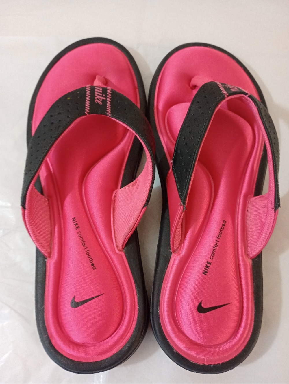 Nike Hot Pink and Black Cushioned Thong Sandals